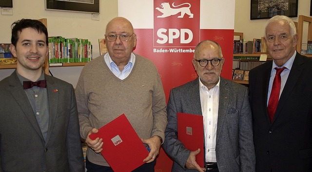 Beim Neujahrsempfang des SPD-Ortsverei...nhouver und MdL Rainer Stickelberger.   | Foto: Paul Schleer