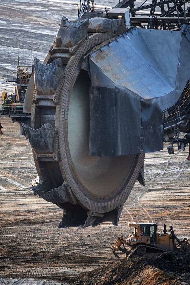 Bergbaumaschine im Tagebau Garzweiler  | Foto: dpa