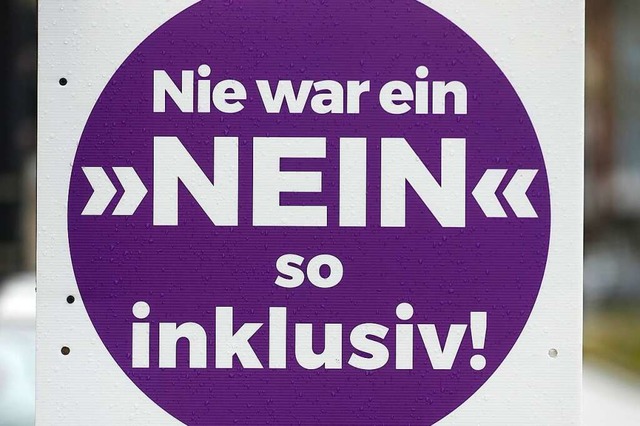 Seit einigen Wochen hngen die Plakate... und -Gegner in Freiburg (Symbolbild).  | Foto: Thomas Kunz