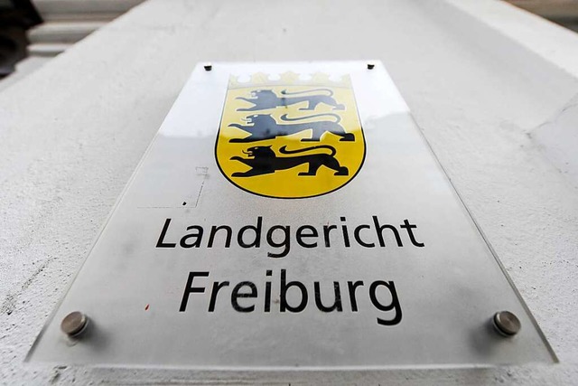 In Freiburg wird der Neuenburger Feldmordprozess verhandelt.  | Foto: dpa