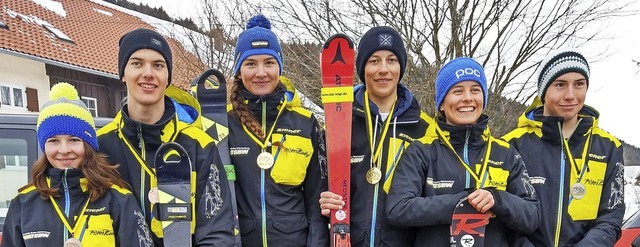 Beim Slalom auf dem Podest (von links)...s Schoch, Ronja Wiesler und Ayk Irmen   | Foto: siegmund