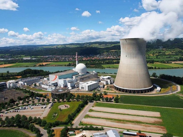 Das Kernkraftwerk Leibstadt am Hochrhein, hier mit Blick auf die deutsche Seite.  | Foto:  Kkl
