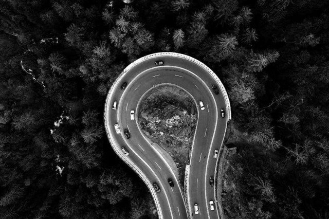 Dank eines Autofahrers, der sich bei d..., aus dem Verkehr ziehen (Symbolbild).  | Foto: Josef Fler