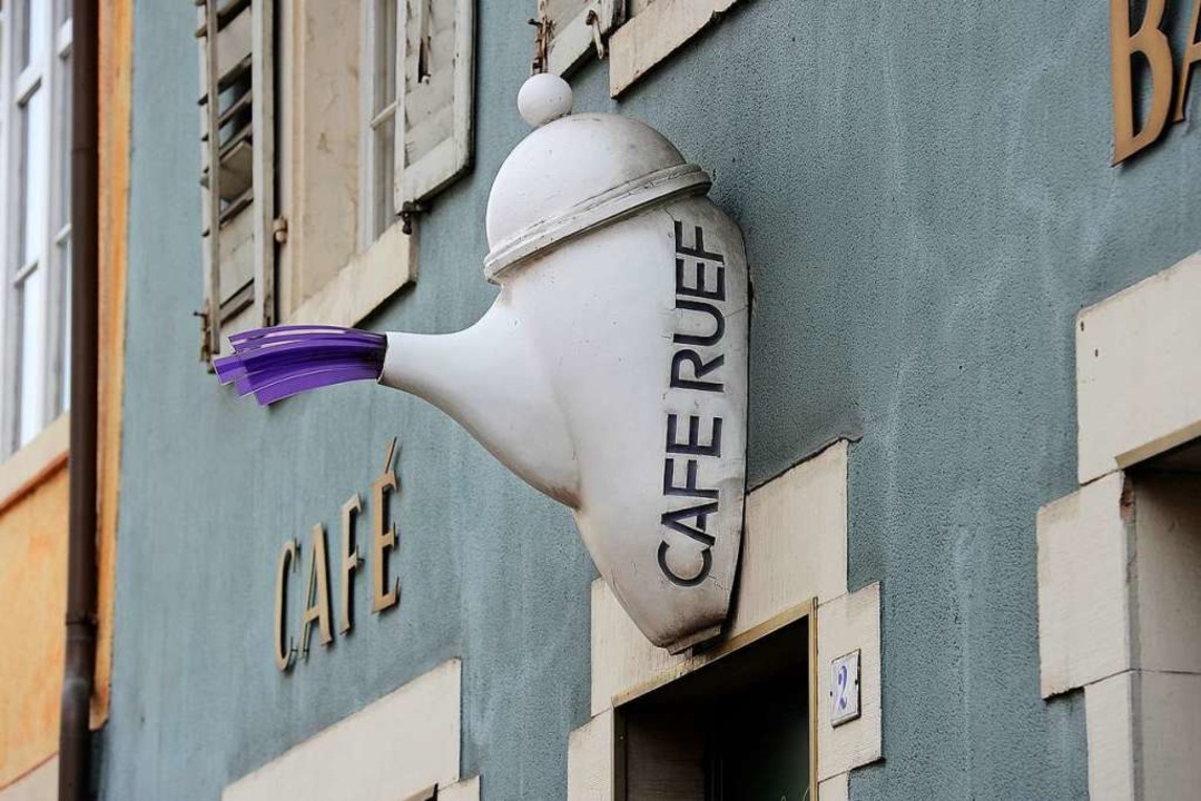 Öffnet montags die Bar: Das Café Ruef in der Kartäuserstraße  | Foto: Ingo Schneider