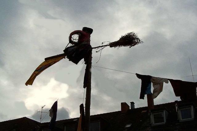 ber Herdern thront wieder die Wetterhexe