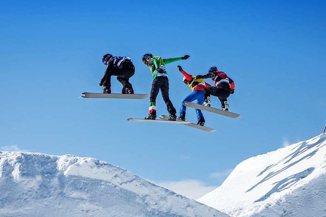 Der FIS Snowboard Cross Weltcup ist ei...ght der Wintersaison auf dem Feldberg.  | Foto: Baschi Bender