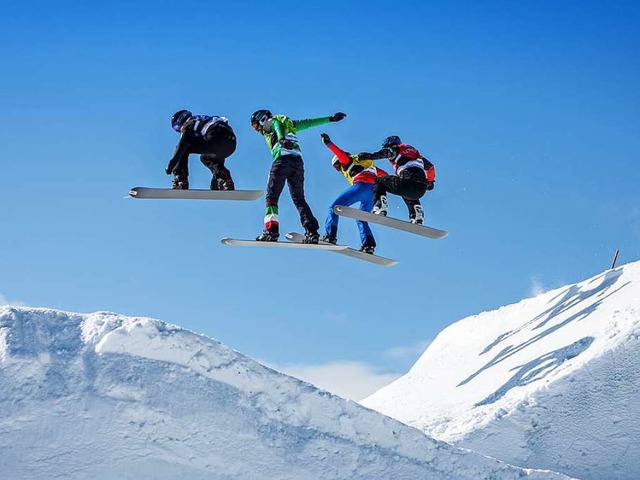 Der FIS Snowboard Cross Weltcup zhlt ...hts der Wintersaison auf dem Feldberg.  | Foto: Baschi Bender