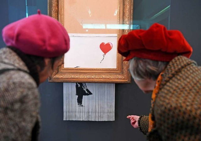Zerschreddertes Banksy-Werk ist Publikumsmagnet in Baden-Baden  | Foto: dpa