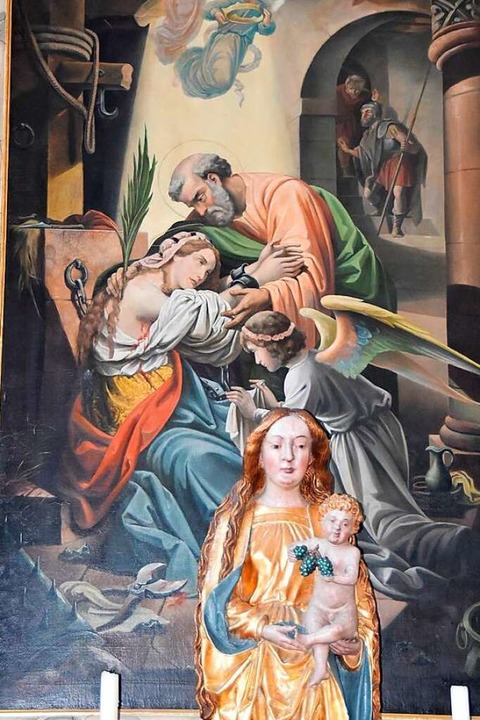 Dramatische Kerkerszene auf dem Seiten...grund eine Marienstatue mit Jesuskind.  | Foto: MAnfred Frietsch