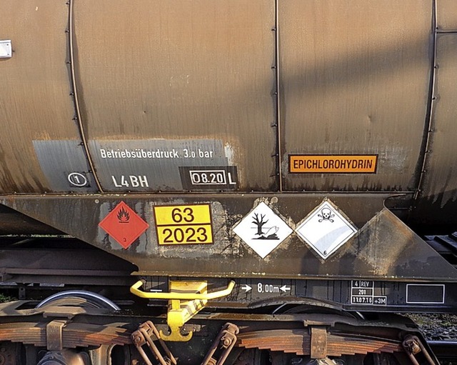 Leicht entzndlich und giftig war der Inhalt der Kesselwagen.   | Foto: LEHR