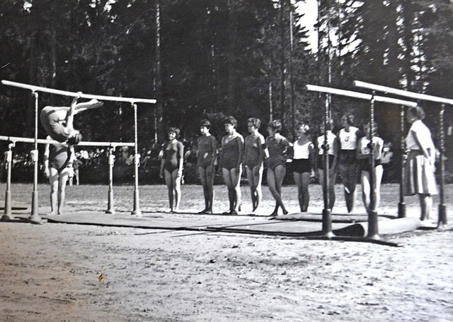 Waldfest mit Turnwettkmpfen des TuS 1961   | Foto: Repro: Liane Schilling