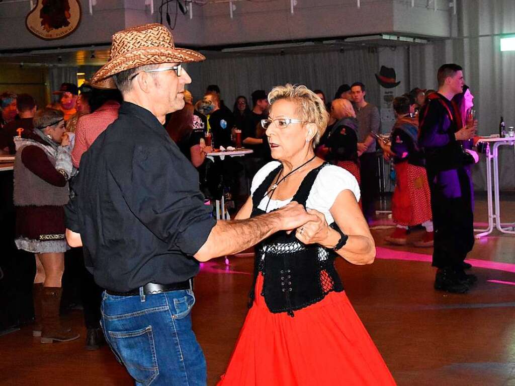 Eine Nacht der schrgen Tne erlebten die Besucher im Brgersaal. Die Rheinfelder Guggemusik Ohrquler hat seit knapp 50 Jahren groen Erfolg.