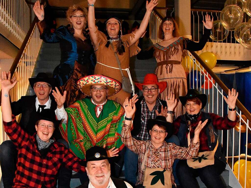 Eine Nacht der schrgen Tne erlebten die Besucher im Brgersaal. Die Rheinfelder Guggemusik Ohrquler hat seit knapp 50 Jahren groen Erfolg.