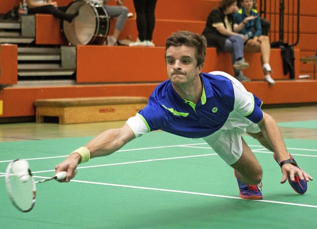 <BZ-FotoAnlauf>Badminton:</BZ-FotoAnla...und holte den  Offenburger Siegpunkt.   | Foto:   Sven Heise