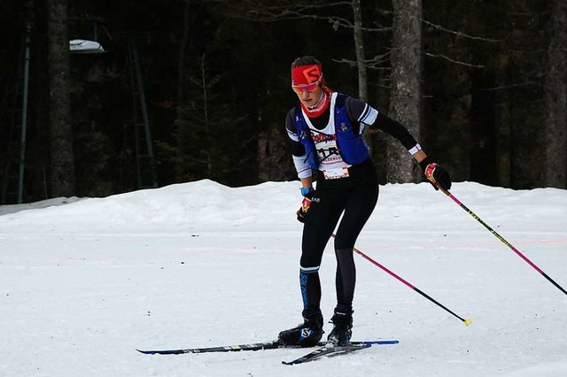 Linda Becker belegt nach 100 km Skatin...Rucksacklauf von Schonach zum Belchen.  | Foto: ruoff
