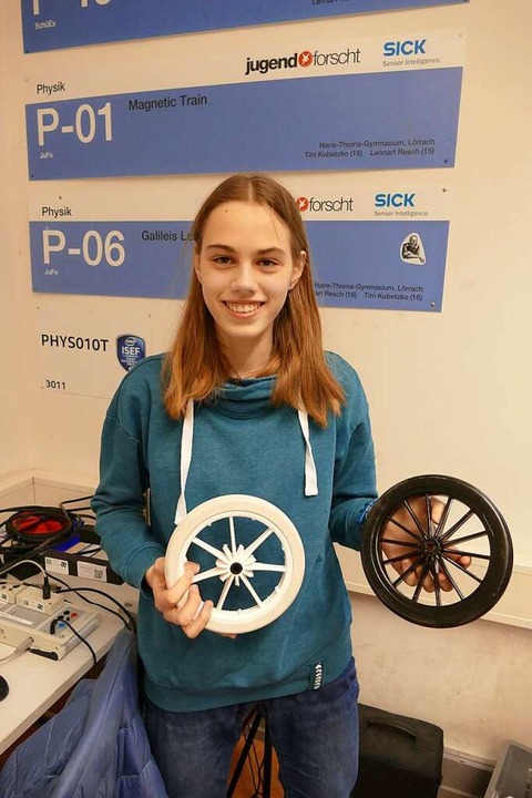Lucia Berghausen hat einen optischen Effekt bei Rädern untersucht.  | Foto: Dora Schöls