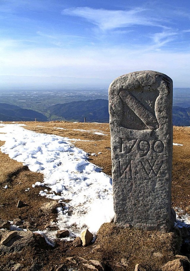 Grenzstein auf dem Belchengipfel   | Foto: Landratsamt Lrrach