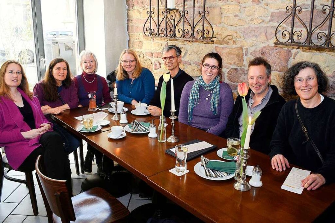 Gemeinsame Mittagspause: Die Freelance...11; und freuen sich ber  Austausch.    | Foto: Thomas Kunz