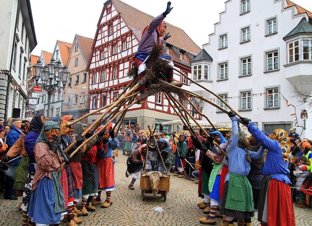 Auch die Pfullendorfer Hexen kommen an das Narrentreffen in Bad Sckingen.  | Foto: Privat