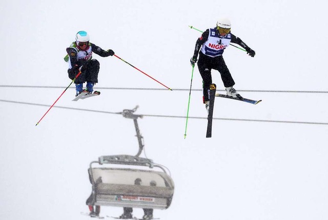 Spektakulrer Sport: Skicrosser beim Weltcup vor zwei Jahren am Feldberg  | Foto: dpa