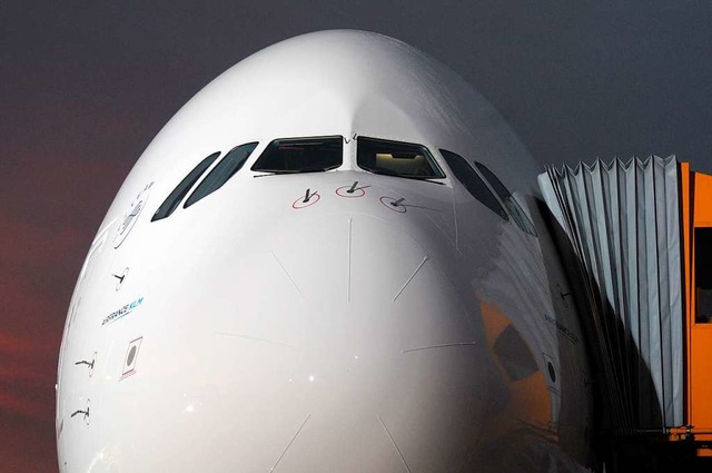 Ein echt groes Flugzeug: Cockpit des A380   | Foto: AFP