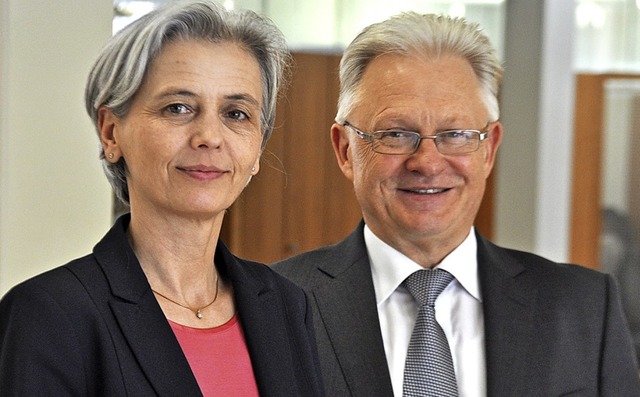 Ines Niederschuh und Bernhard Schlaget...urg weiter auf Wachstumskurs befindet.  | Foto: Nicolai Kapitz