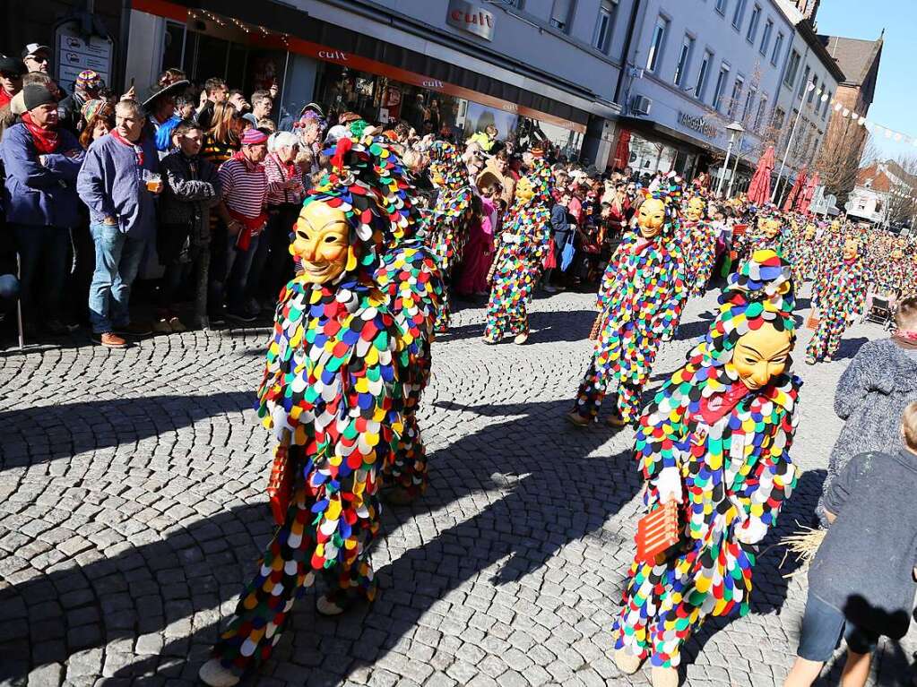 Impressionen vom Doppelfest: Offenburger Narrentag und groes Narrentreffen der VSAN, Vereinigung schwbisch-alemannischer Narrenznfte