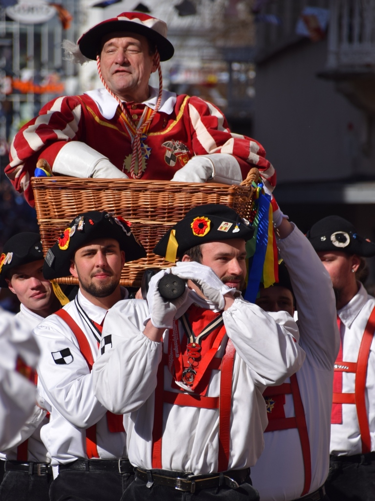 Groer Umzug, Brauchtumsabend und Maskenschau: Bad Sckingen stand am Wochenende ganz im Zeichen der Fasnacht.