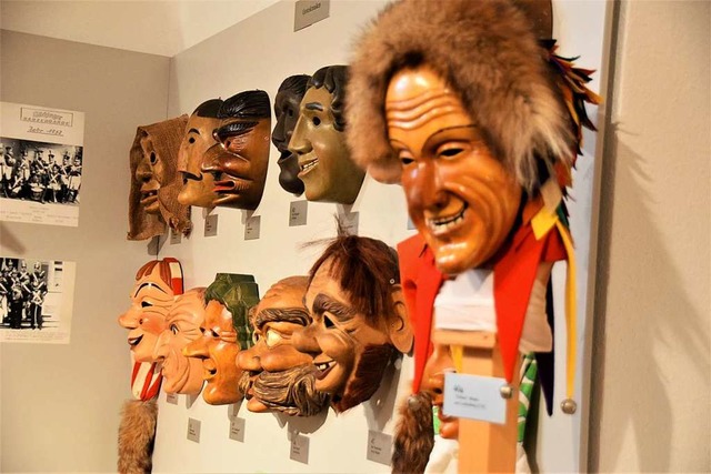 67 Masken aus der schwbisch-alemannis...ie Ausstellung in der Villa Berberich.  | Foto: Hildegard Siebold