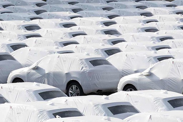 Hunderttausende Fahrzeuge werden jedes...s Deutschland in alle Welt exportiert.  | Foto: dpa