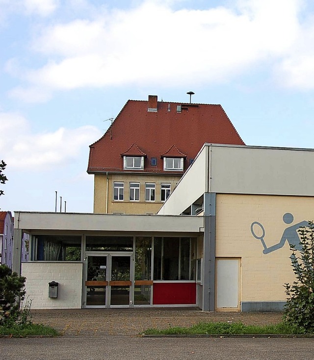 Friedrich-Ebert-Schule und -Halle werden saniert beziehungsweise neu gebaut.   | Foto: Archiv