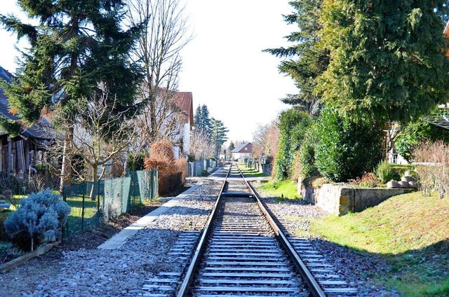 Die Gleise der Kandertalbahn in Binzen.  | Foto: Moritz Lehmann