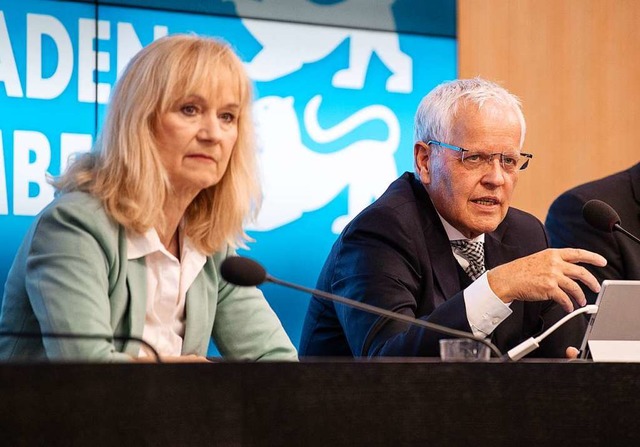 Christina Baum und Emil Snze gehren ...Gemigten die Macht streitig machen.   | Foto: DPA