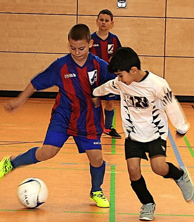 Jugendfuball im Verein ist ohne ehrenamtliches Engagement kaum vorstellbar.   | Foto: Lacher