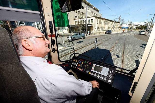 430 Tramfahrer müssen für die neue Rottecktram in die Fahrschule