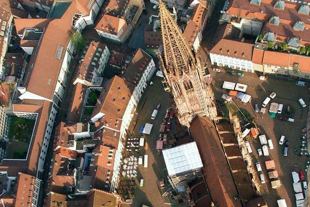 In diesem faszinierenden Video sieht man Freiburg im Jahr 1970 aus der Luft