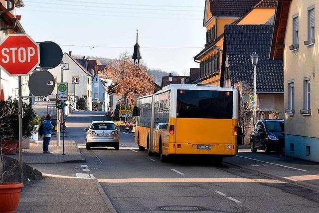 Anwohner wehren sich gegen den Schienenersatzverkehr der Breisgau-S-Bahn