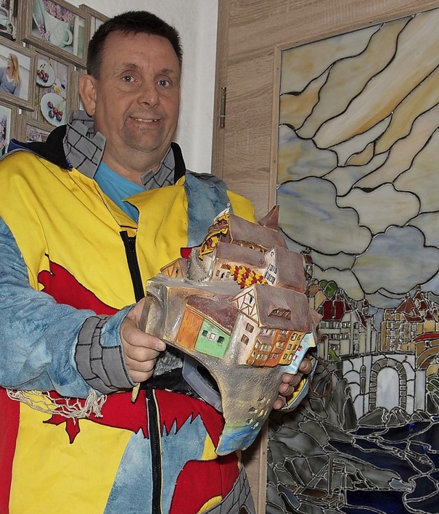 Thomas Kolbeck startete seine Fasnacht...undenheit mit dem Schweizer Stadtteil.  | Foto:  BOB