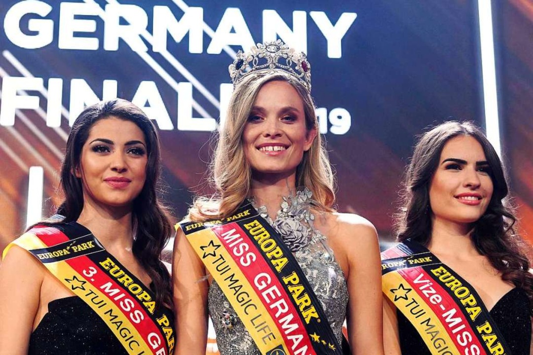 Die neue Miss Germany Nadine Berneis (...illa Klein, die auf zweiten Platz kam.  | Foto: dpa