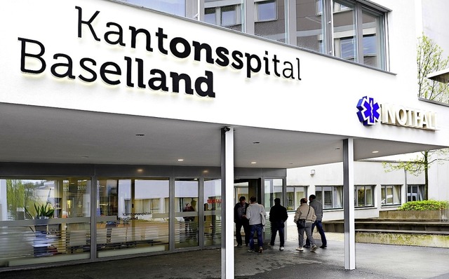 Die Regierung will das Spital stabilisieren.   | Foto: Kantonsspital