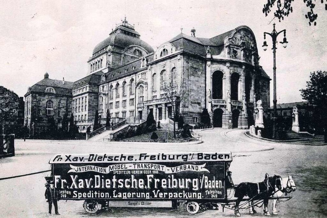 Einen von Pferden gezogenen Mbelwagen...adttheater zeigt die Collage von 1913.  | Foto: Archiv Manfred Gallo