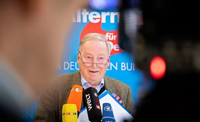 Alexander Gauland uert sich zu dem U...prechenden Eilantrag der Partei statt.  | Foto: dpa