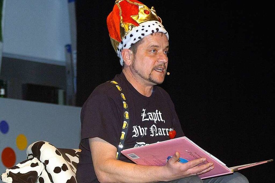 Der Shooting Star des Abends: König Ernst I. (Ernst Bühler) (Foto: Jürgen Schweizer) Der Shooting Star des Abends: König Ernst I. (Ernst Bühler) (Foto: Jürgen Schweizer)