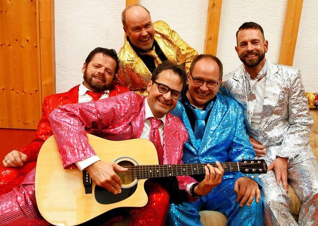 Sie bringen den Glamour ins Ried &#8211; die Bachstreetboys.  | Foto: Heidi Fel