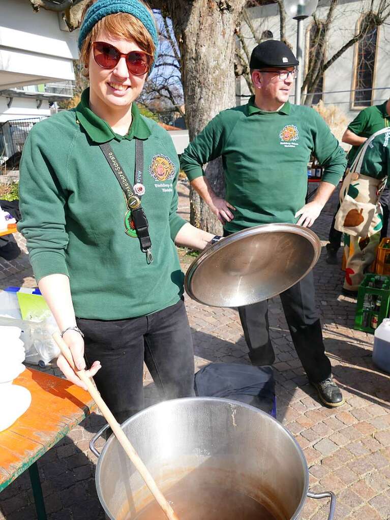 Die Mehlsuppe kocht schon.