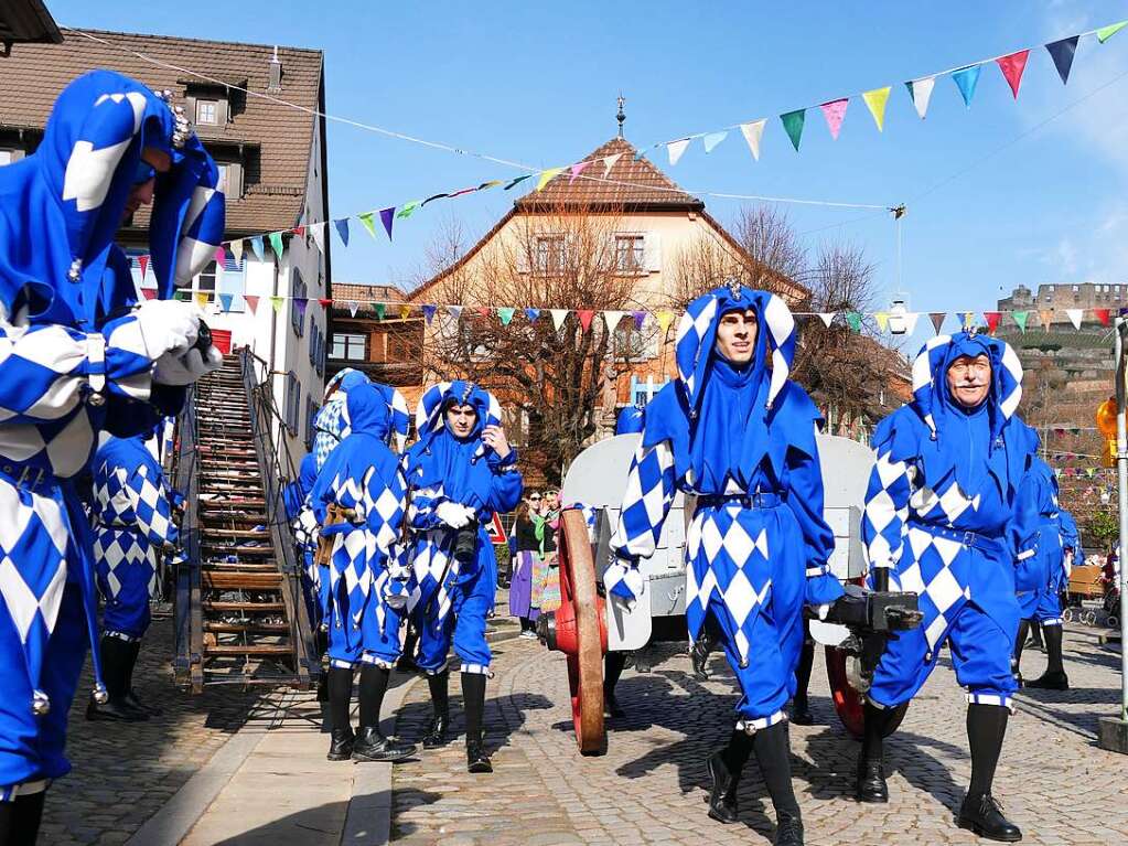 Wie immer originell bernahmen die Narren die Macht in Staufen. Bei Umzug und Rathaussturm haben sie klar gemacht, wer bis Aschermittwoch das Sagen hat.