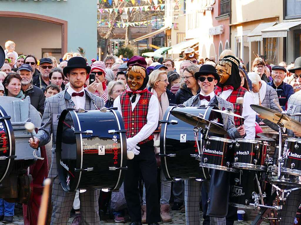 Wie immer originell bernahmen die Narren die Macht in Staufen. Bei Umzug und Rathaussturm haben sie klar gemacht, wer bis Aschermittwoch das Sagen hat.