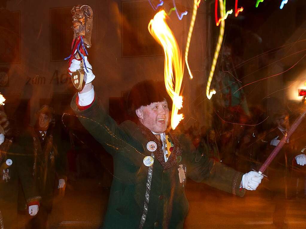 Impressionen vom groen Nachtumzug mit dem 50. Frst-Erich-Feuerwerk in Oberwinden