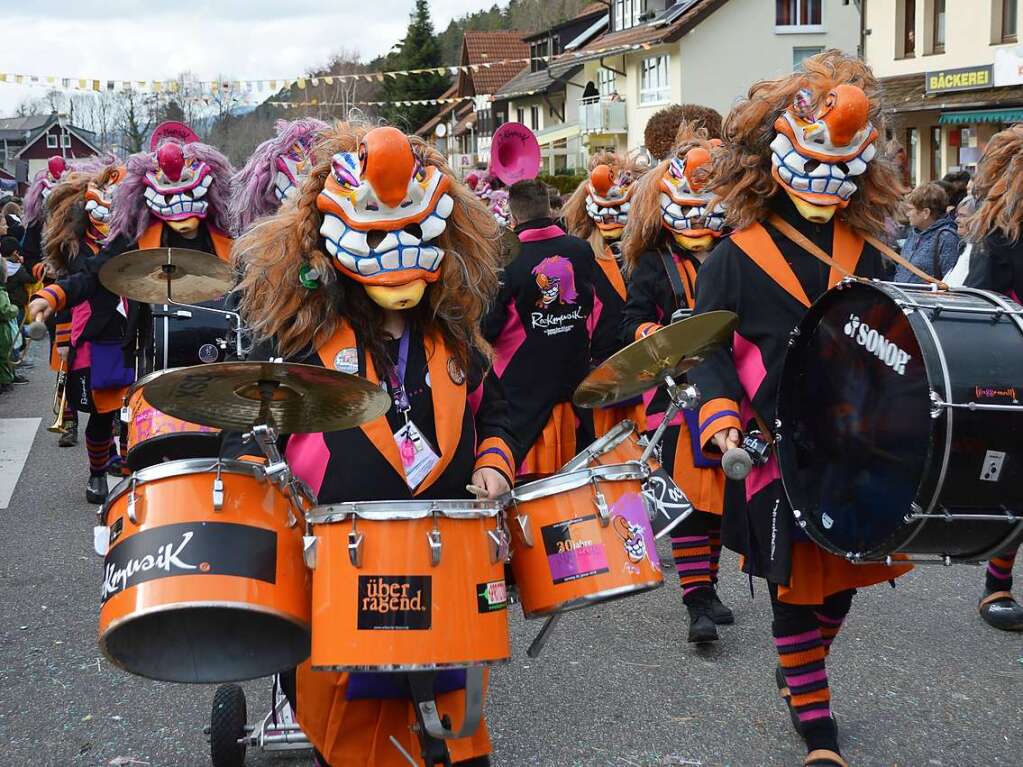 Heiter ging’s beim Fasnetumzug in Buchenbach zu.