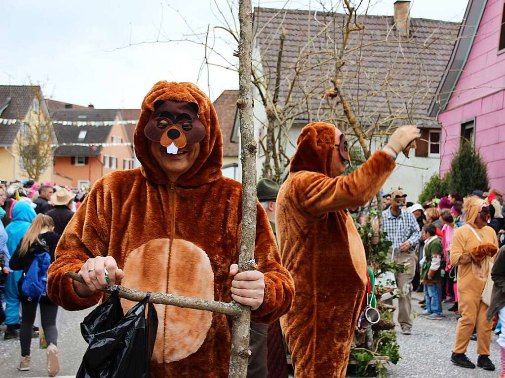 Der Mnnergesangsverein als Biber – dem derzeit wohl prominentesten Gottenheimer.